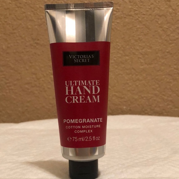 NWT Victoria’s Secret Ultimate Hand Cream. Pomegranate Cotton Moisture Complex. - Picture 7 of 7